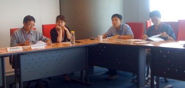 Aishiang the only lady in the photo with our panel of evaluators, CL, CC Gan Seow Yung, Toastmaster Edward, CC Andrew Ng.